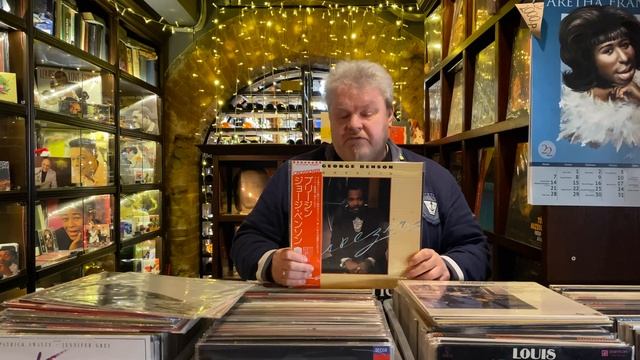 Продаём винил по старым ценам в Vintage Vinyl Boutique в джаз - клубе Эссе. Нетривиальная подборка