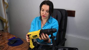 Перфоратор Stanley SHR263K - обзор 2020 года