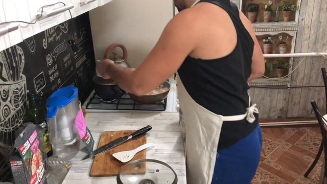 Готовлю вечером и так болтака , И про друга Танюшку