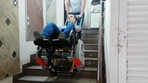 Подъемник лестничный мобильный DS 11C гусеничный