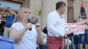 Кировоградцы протестуют против Кропивницкого.