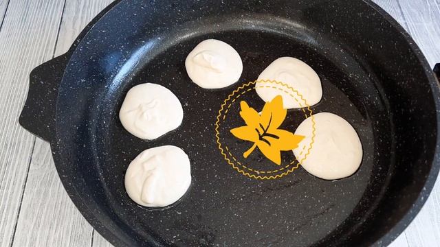 Быстрые Оладьи на Сметане. Всегда Получается Пышными..