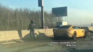 Краш-тест Mercedes-AMG GT vs Daewoo Nexia