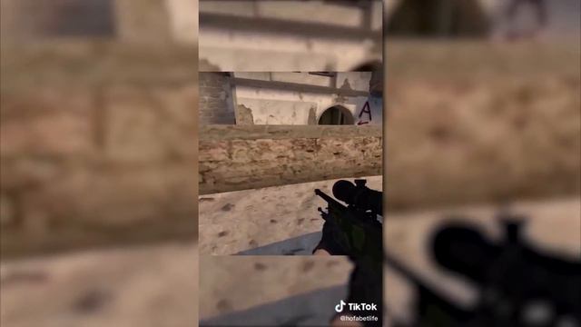 AWP СПАСЛА ОТ ПУЛИ смотреть онлайн