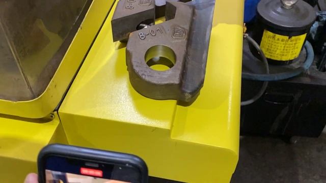 Обзоры запчастей за 30 секунд. Замыкающее звено гусеницы бульдозера смотреть онлайн