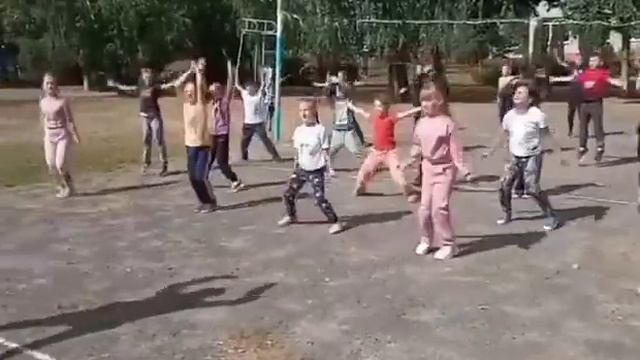 флешмоб "Пока мы Едины-мы Непобедимы!"