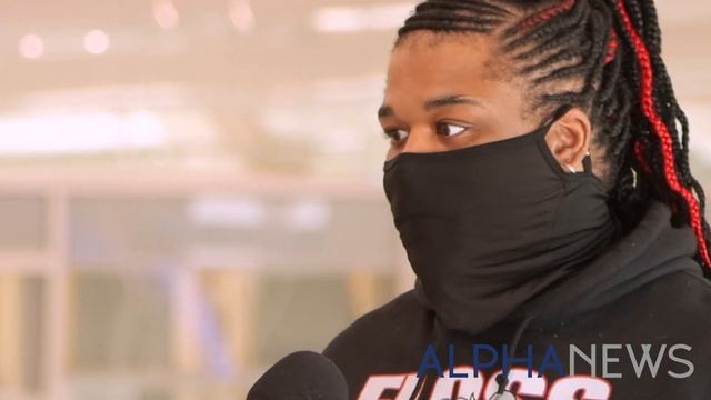 MSP travelers react to mask mandate extension смотреть онлайн