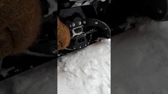 Немного подробностей про снегоуборщик электрический.
