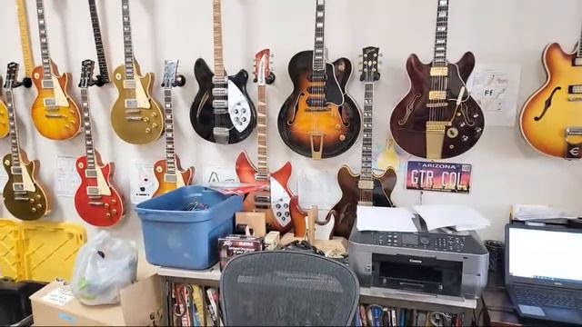 NAMM  2023  -  THE COLLECTOR w/ JJ & Aaron of Albus Band смотреть онлайн