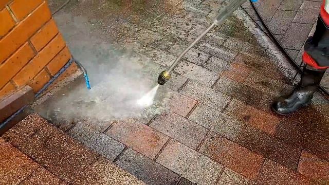 КАК ОЧИСТИТЬ МОХ НА КРЫШЕ смотреть онлайн