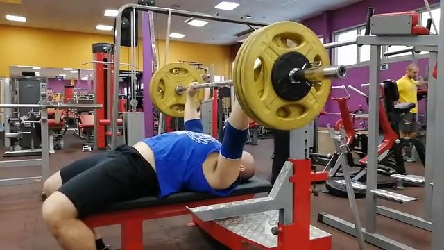 8 жим лежа,ноги на лавке смотреть онлайн