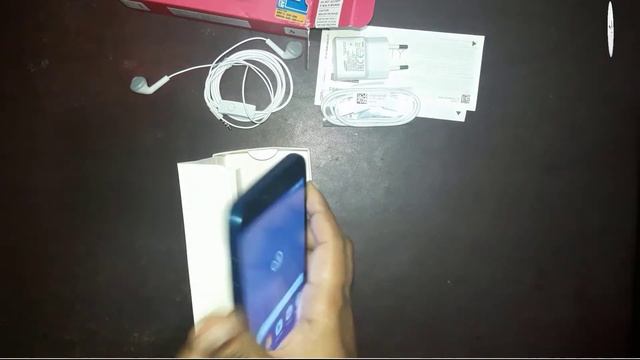 Samsung Galaxy J4 Unboxing & Full Overview смотреть онлайн
