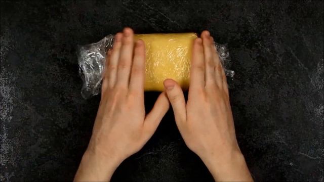 КАК ПРИГОТОВИТЬ ЯБЛОЧНЫЙ ПИРОЖОК КАК В МАКДОНАЛЬДС! Жареный пирожок с яблоками. Слоеное тесто быстр