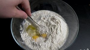 Оладьи на воде с яйцами