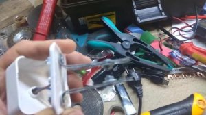 Радио Makita MR051. Переход на сетевое питание.