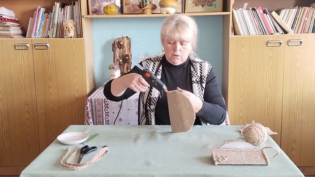 Мастер-класс по работе с джутом и мешковиной "Клатч своими руками"