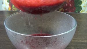 Блинный торт с малиновым вареньем