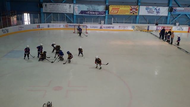 Детский турнир по хоккею в Колтушах.