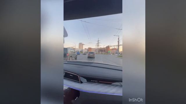 Поездка из Тольятти в Самару и обратно на Audi e-Tron смотреть онлайн