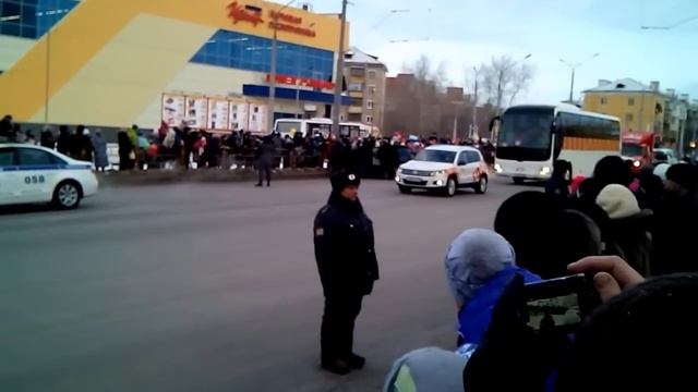 Эстафета олимпийского огня в Каменске-Уральском смотреть онлайн