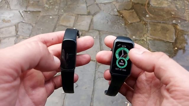 HR Accuracy Test of Fitbit Luxe vs Huawei Band 6 Review & Comparison | Budget vs Premium