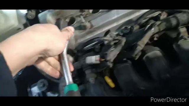 Замена прокладки клапанной крышки 1nz TOYOTA. Долго, нудно но полезно!) смотреть онлайн