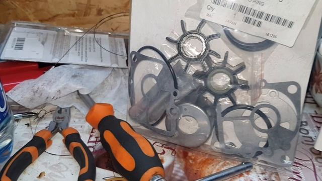 Ремонт редуктора NS Marine 9.9.. Tohatsu 9.9 (эмульсия) смотреть онлайн