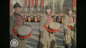 ЗАЧЕМ СССР ВВЕЛ ВОЙСКА В ЧЕХОСЛОВАКИЮ В 1968 ГОДУ???