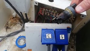Топас. Сломался выключатель.