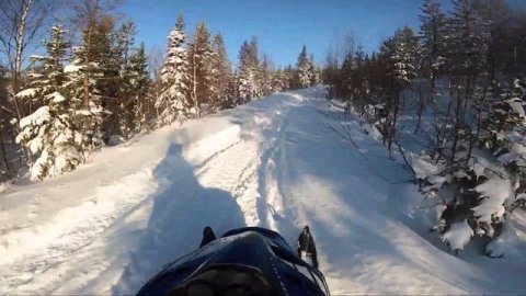 FIRST RIDE OF THE SEASON! Yamaha Mountain Max 700 & Skidoo Summit 850