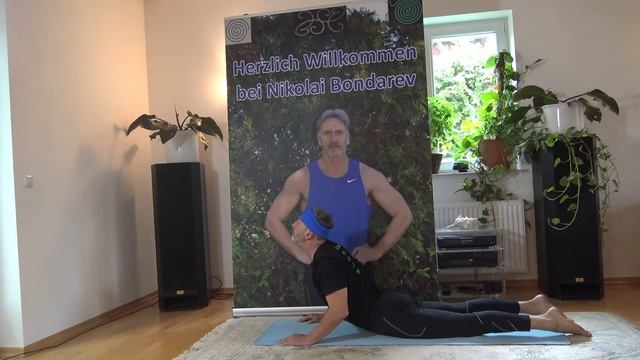 Приветствие солнцу, медленный вариант, из Индии ( средний уровень)50+ смотреть онлайн