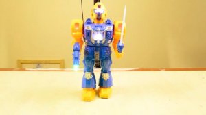 Обзор игрушки Робот 861B