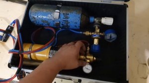 Газосварочный пост для ремонта холодильников.