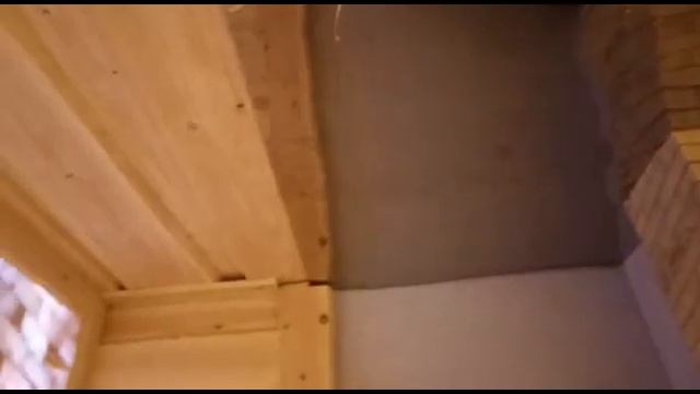 Отделка бани необрезной доской из кедра в стиле Леший.