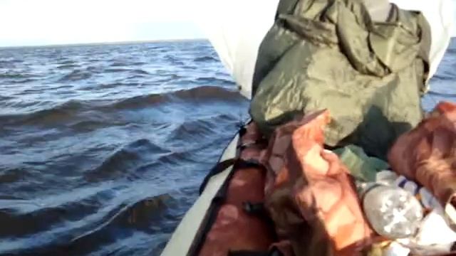 Надувная байдарка, через Киевское море1 смотреть онлайн