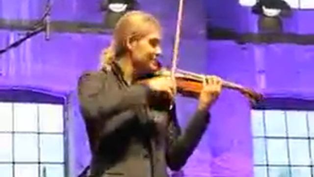 DAVID  GARRETT - LIVE - PAGANINI (Carnevale di Venezia) with orchestra - funny introduction! смотреть онлайн