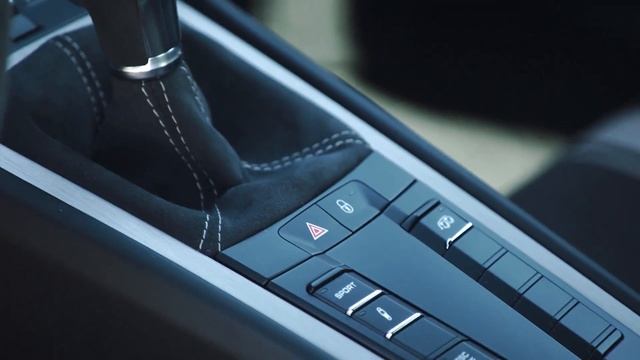 Porsche 911 GT3 Interior Design in Crayon Trailer | AutoMotoTV смотреть онлайн