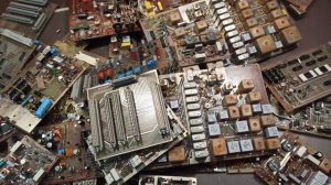 Разборка селективного вольтметра RFT SMV 8.5 (ГДР)