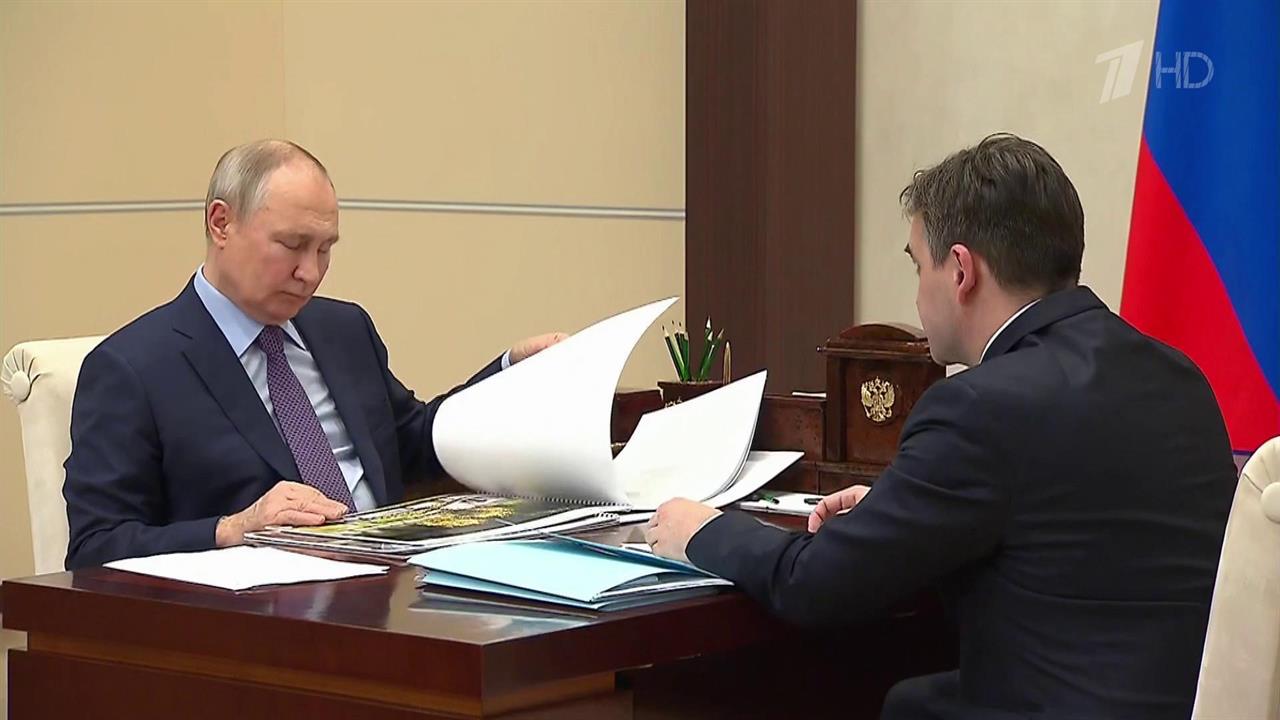 Комплексное развитие Ивановской области Владимир Путин обсудил с губернатором региона