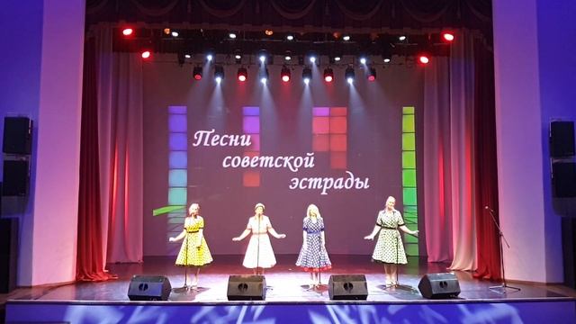 Сегодня Праздник у Девчат - вокальная группа Народного Хора "Содружество"