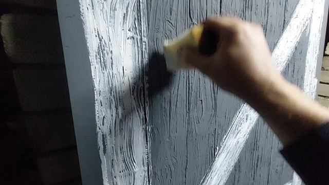 Дверь своими руками! Экономлю доски! Декор из шпатлёвки... смотреть онлайн