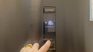 ХОЛОДИЛЬНИК С МОРОЗИЛЬНИКОМ TCL TRF-347WEXA