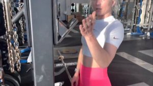 ПРО упражнения - Приседания со Штангой над Головой