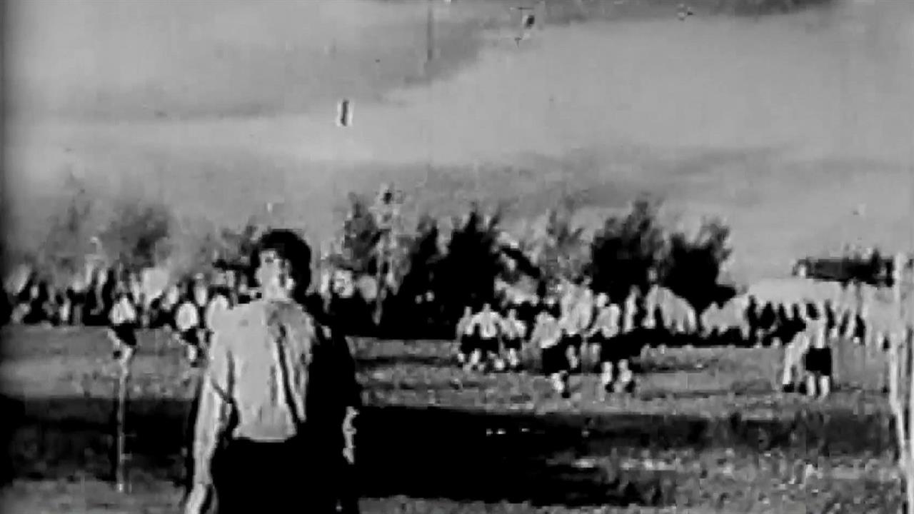 80 лет назад в освобожденном Сталинграде состоялась игра местного "Динамо" и московского "Спартака"