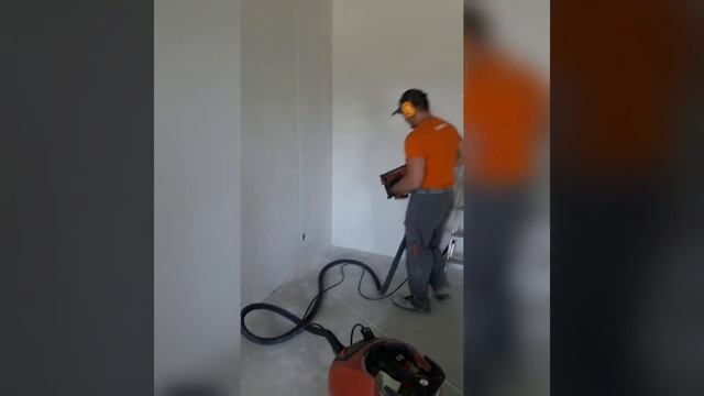 Штробы под электрику. Штробы без пыли. Штробление с пылесосом hilti vc 20u. Штробы ЖК Левада новост