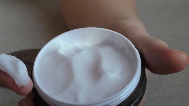 Крем для рук в форме ЧОКО-ПАЙ Chocopie Hand Cream от The Saem смотреть онлайн