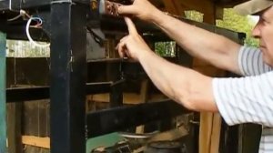 самодельная угловая двухдисковая пилорама