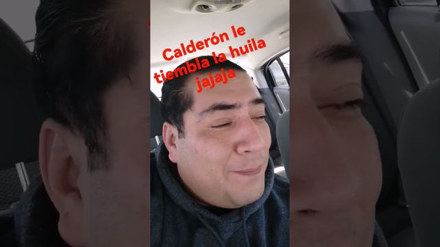 Felipe Calderón Más embarrado que un pan con Mantequilla