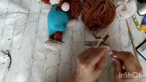 ПОДРОБНЫЙ МК по вязанию собачки из плюшевой пряжи,первая часть!!!