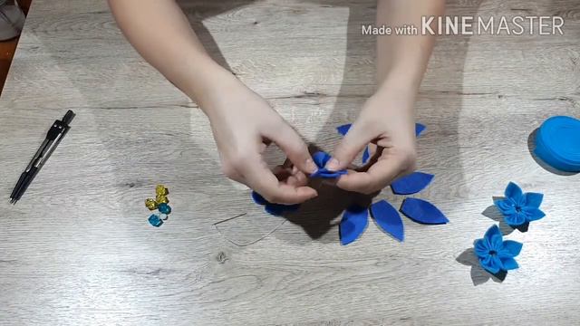 Повязка на голову с цветами из фетра смотреть онлайн